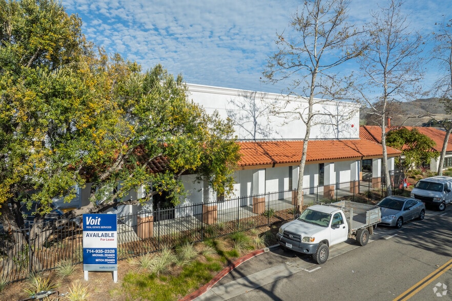 26391 Calle Rolando, San Juan Capistrano, CA for sale - Building Photo - Image 2 of 6