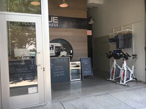 74 N 8th St, Brooklyn, NY à louer Photo intérieure- Image 2 de 10