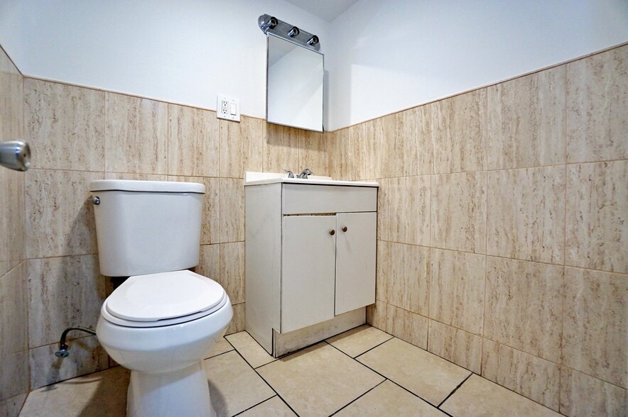 1611 Nostrand Ave, Brooklyn, NY à louer - Autre - Image 3 de 6