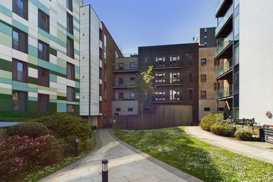 220 High St, Swansea for lease - Building Photo - Image 2 of 12