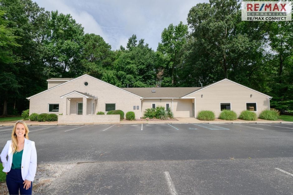 3440 Hampton Hwy, Yorktown, VA for sale Primary Photo- Image 1 of 50