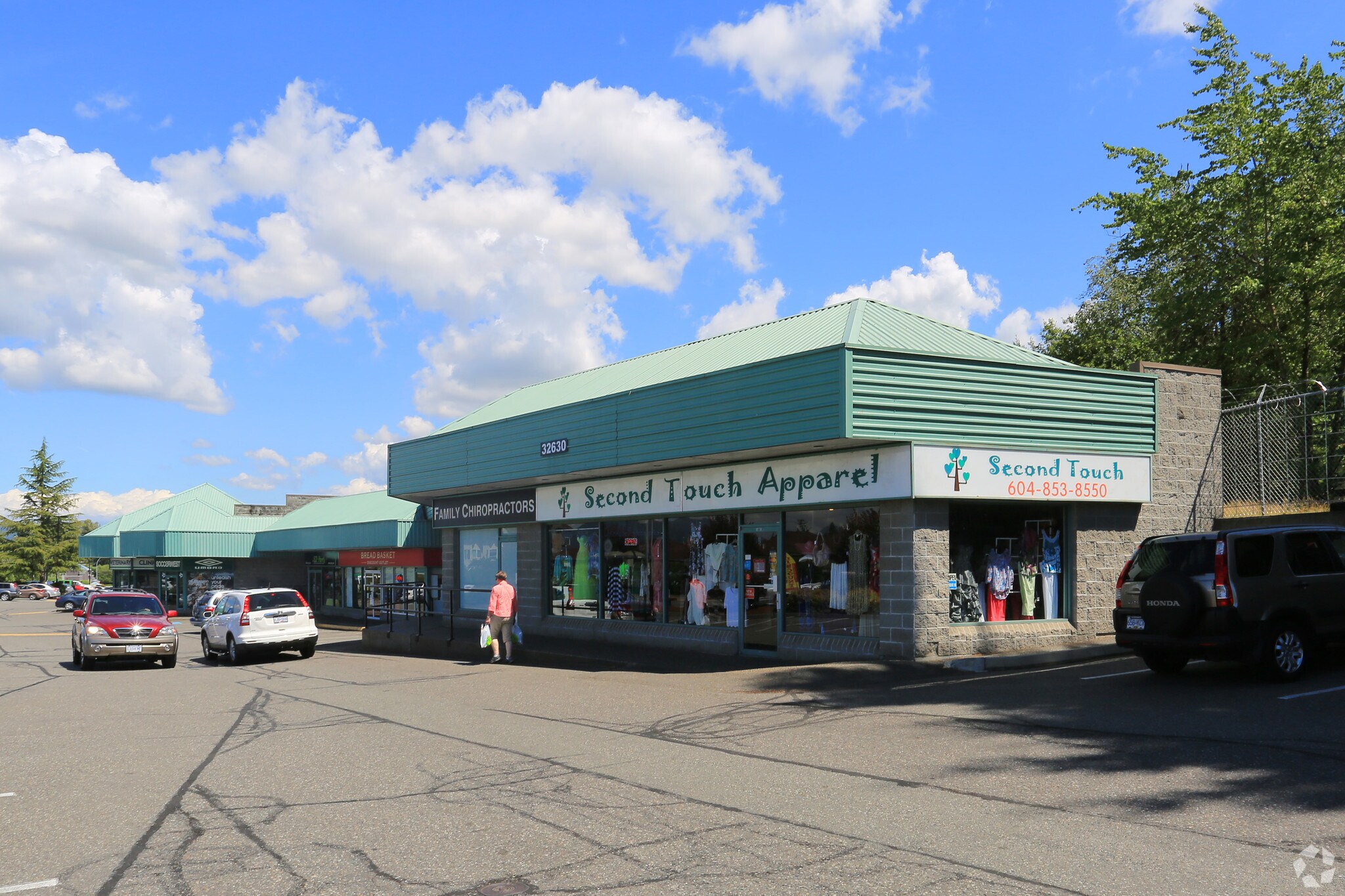 32660 George Ferguson Way, Abbotsford, BC for sale Primary Photo- Image 1 of 1