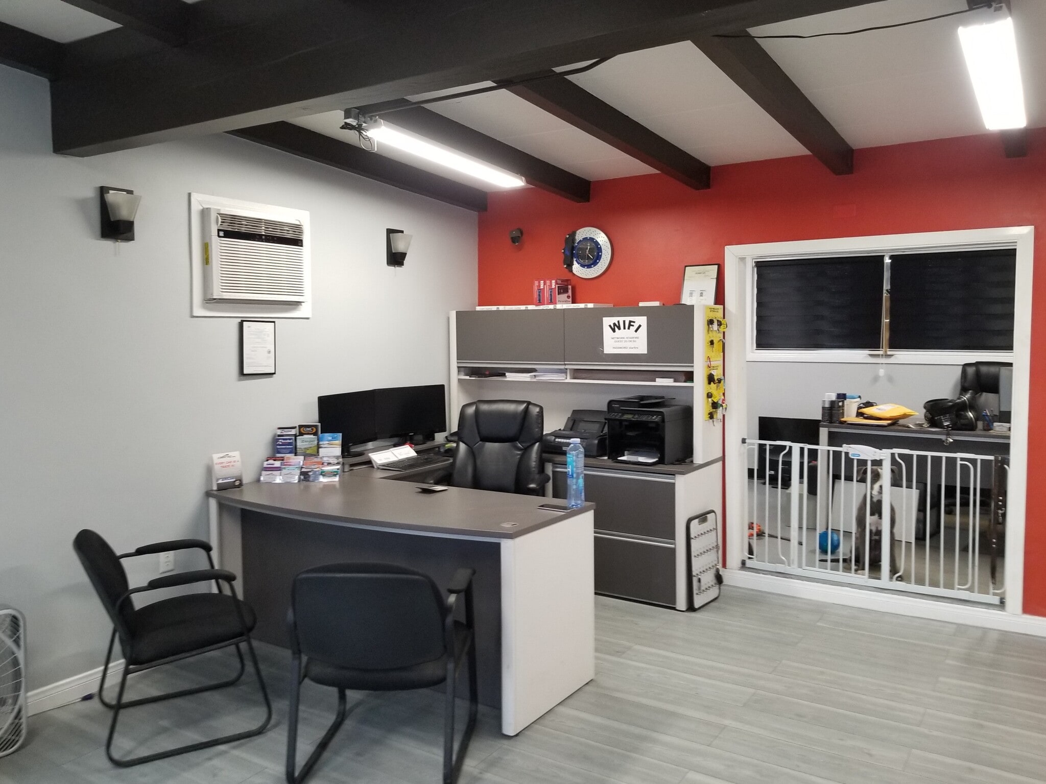 29753-29757 Bouquet Canyon Rd, Santa Clarita, CA for sale Interior Photo- Image 1 of 3