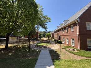 11099 Houze Rd, Roswell, GA à louer Photo intérieure- Image 2 de 5