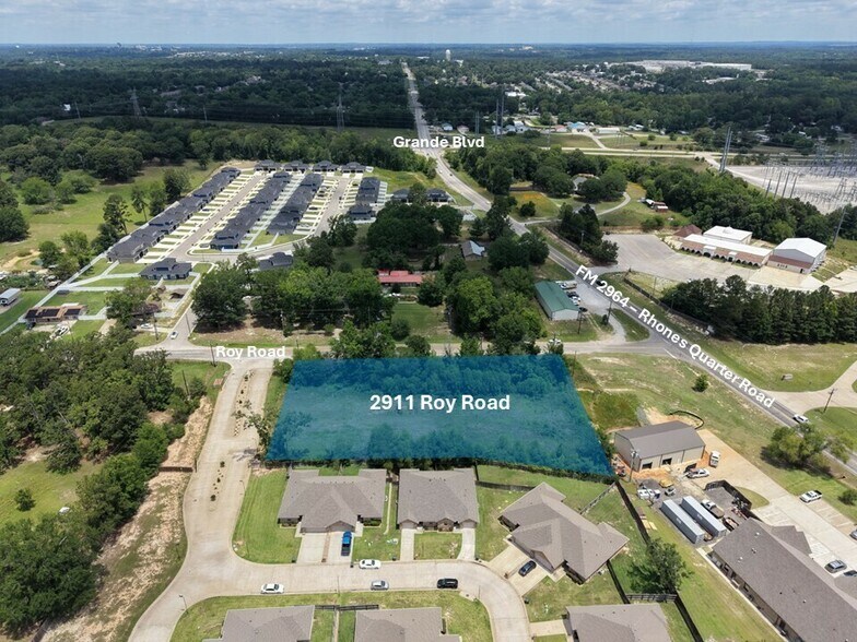 2911 Roy Rd, Tyler, TX à vendre - Photo du bâtiment - Image 1 de 5