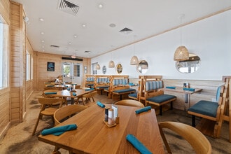 4236 Laguna Shores Rd, Corpus Christi, TX for sale Interior Photo- Image 2 of 4