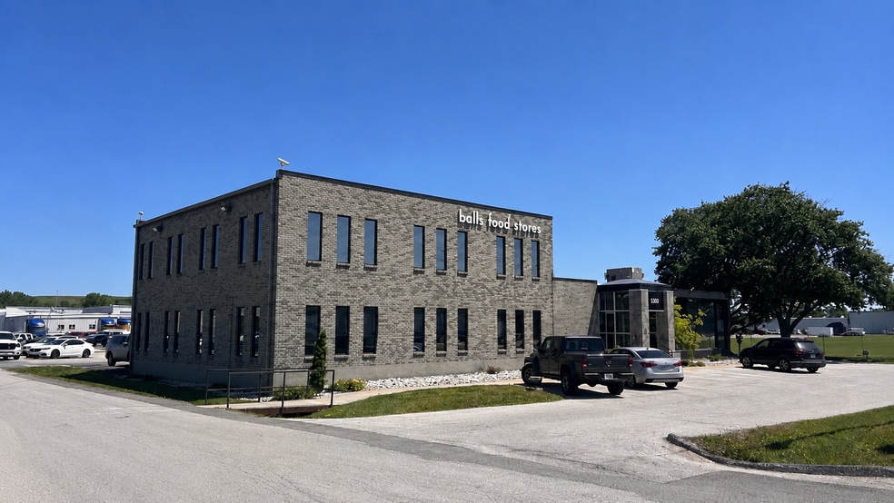 5300 Speaker Rd, Kansas City, KS for sale - Building Photo - Image 1 of 3