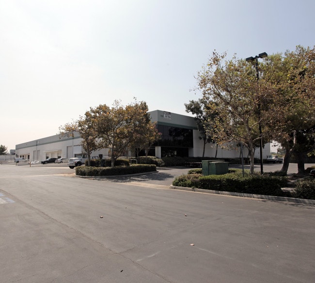 More details for 720 E Lambert Rd, La Habra, CA - Industrial for Lease
