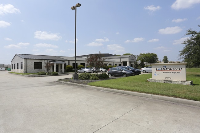 More details for 6935 Brittmoore Rd, Houston, TX - Office for Lease