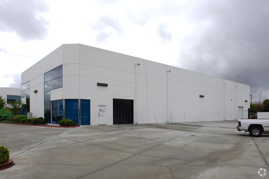 12760 Danielson Ct, Poway, CA à louer - Photo du bâtiment - Image 2 de 3