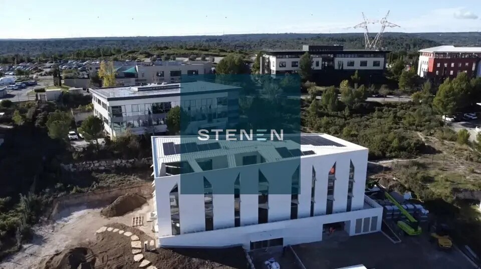 Office in Aix-en-Provence for lease Building Photo- Image 1 of 7