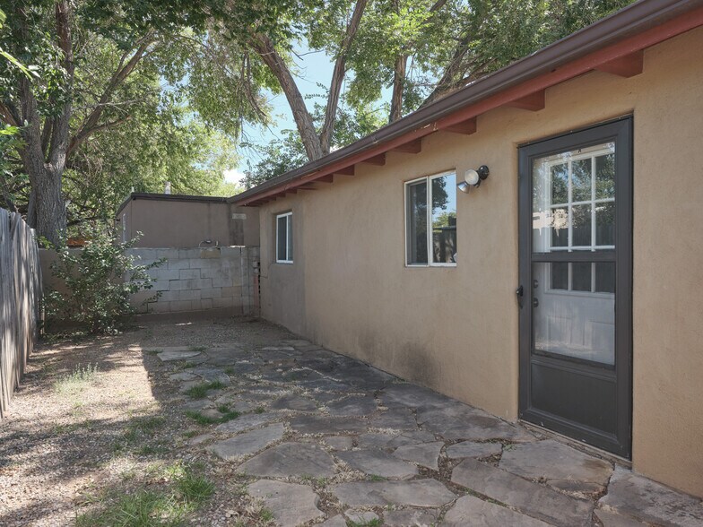 1607 5th St, Santa Fe, NM à vendre - Photo du bâtiment - Image 2 de 66