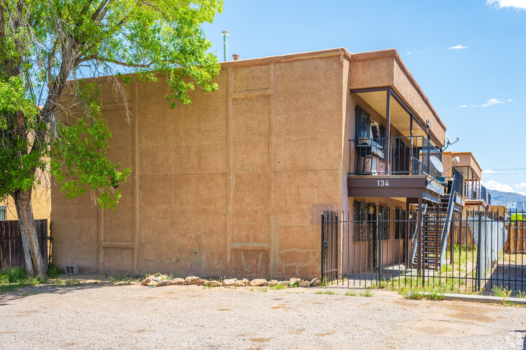 134 Rhode Island St SE, Albuquerque, NM for sale Primary Photo- Image 1 of 8