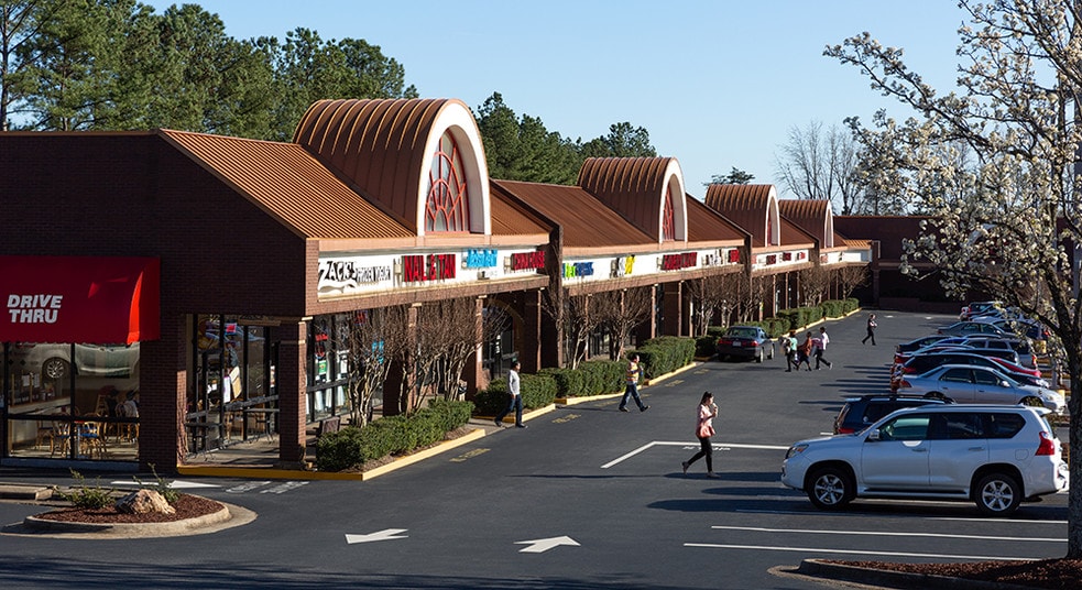 301-401 Jonestown Rd, Winston-Salem, NC for lease - Building Photo - Image 3 of 3