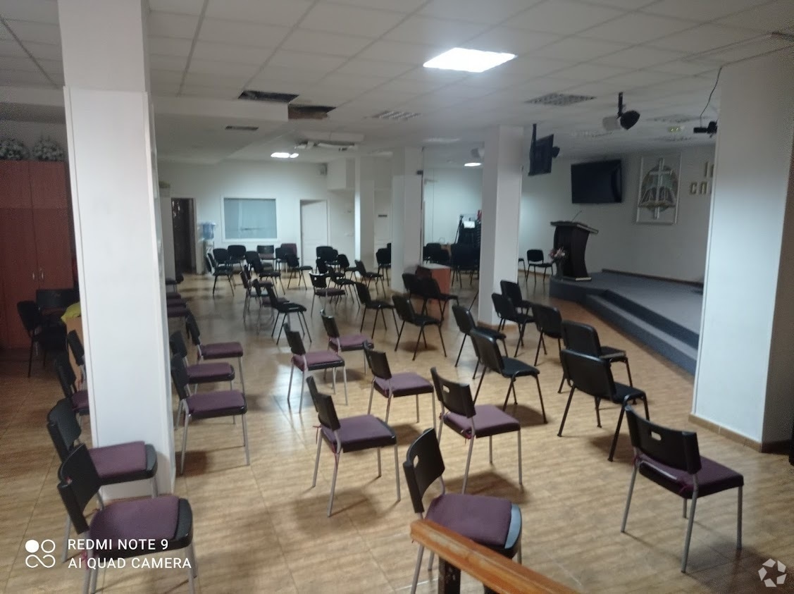 Madrid, MAD 28018 - Unit Puerta 05, Esc. 7 - - Interior Photo - Image 1 of 4