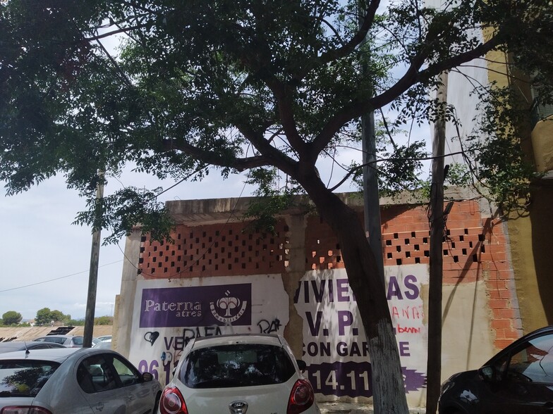 Carrer Maestro Fortea, 10, Torrent, Valencia for sale - Building Photo - Image 1 of 11