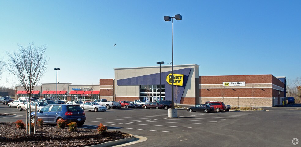 7290-7297 Battle Hill Dr, Mechanicsville, VA à louer - Photo du bâtiment - Image 2 de 6