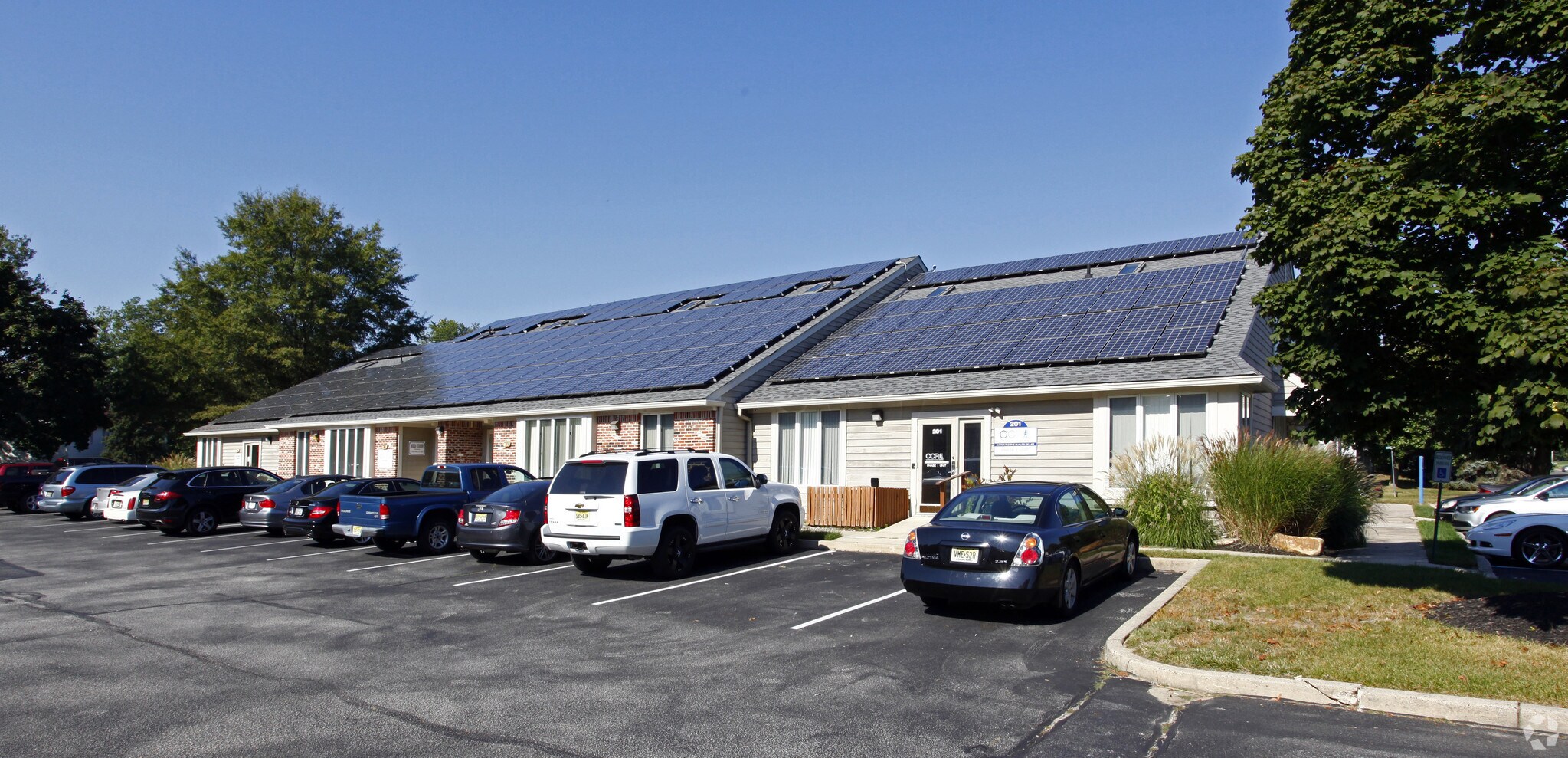 175 Berlin Cross Keys Rd, Berlin, NJ for lease Primary Photo- Image 1 of 9