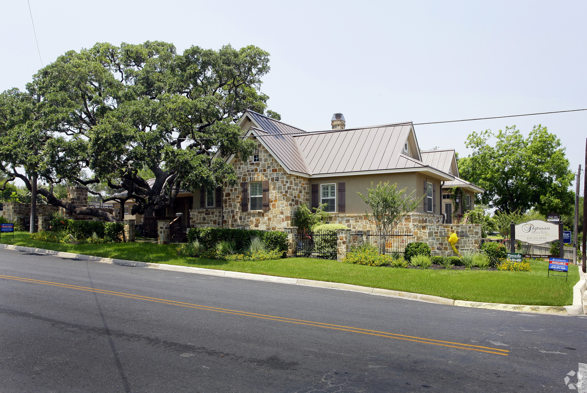 916-930 S Main St, Boerne, TX à vendre Photo principale- Image 1 de 1