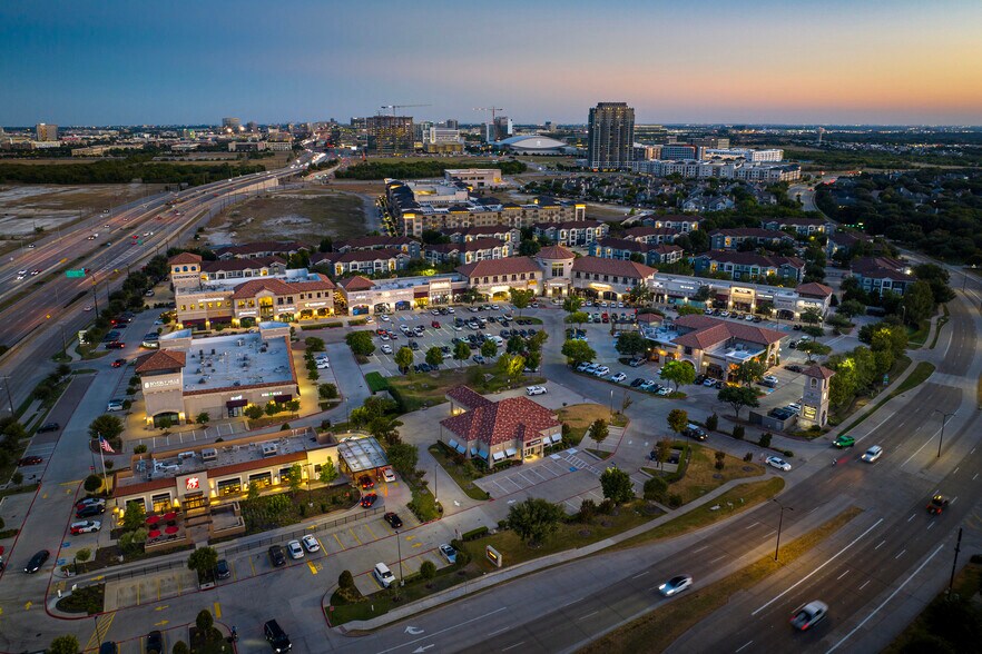 6959 Lebanon Rd, Frisco, TX à louer - Photo du bâtiment - Image 2 de 11