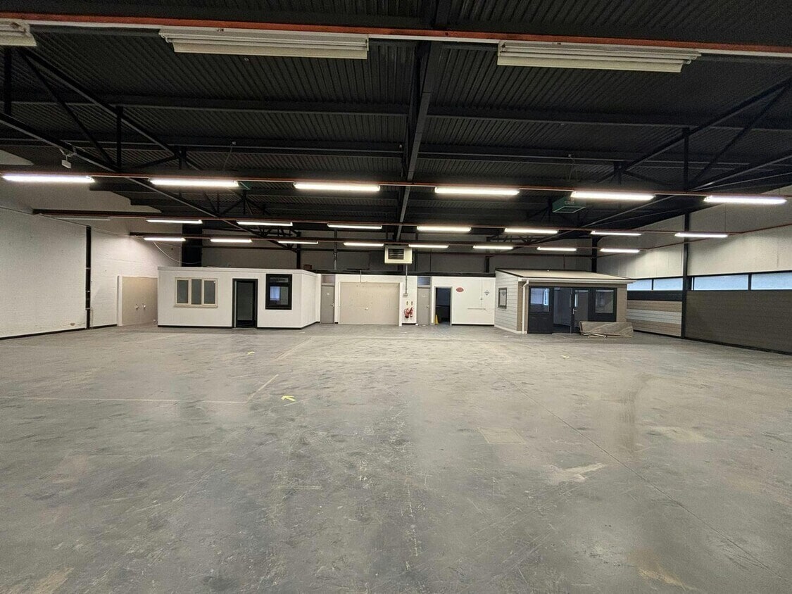 16 Macadam Pl, Irvine à louer Photo intérieure- Image 1 de 4