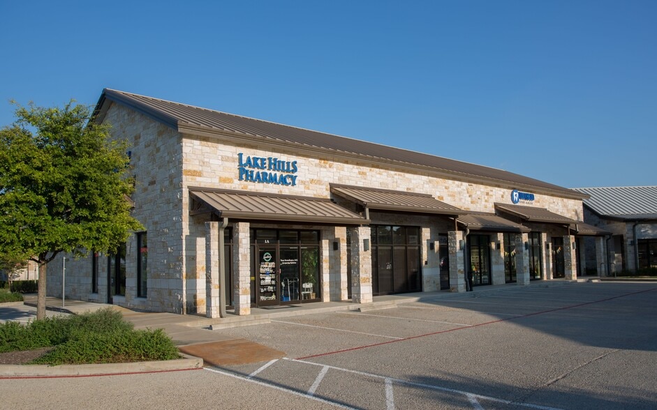 12101 Bee Caves Rd, Austin, TX for lease - Building Photo - Image 1 of 3