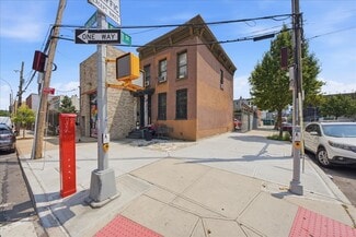 More details for 320 Jackson Ave, Bronx, NY - Retail for Sale
