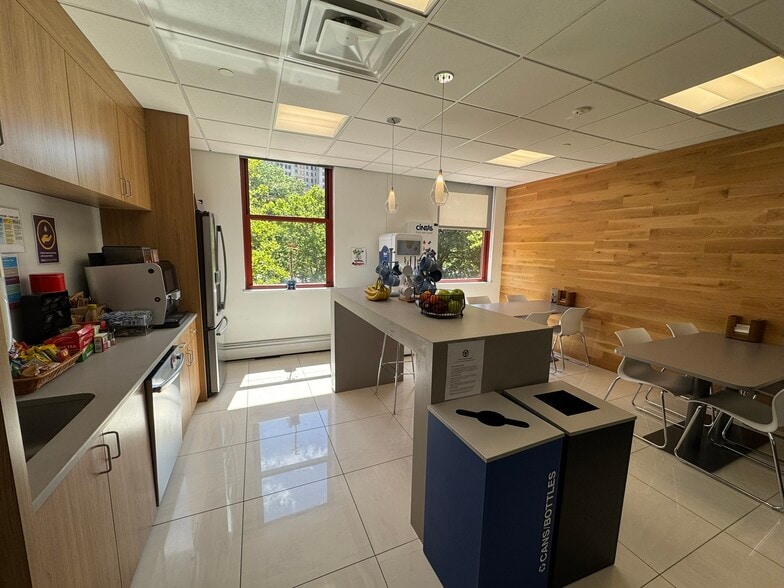 56 Exchange Ter, Providence, RI for lease - Building Photo - Image 3 of 19