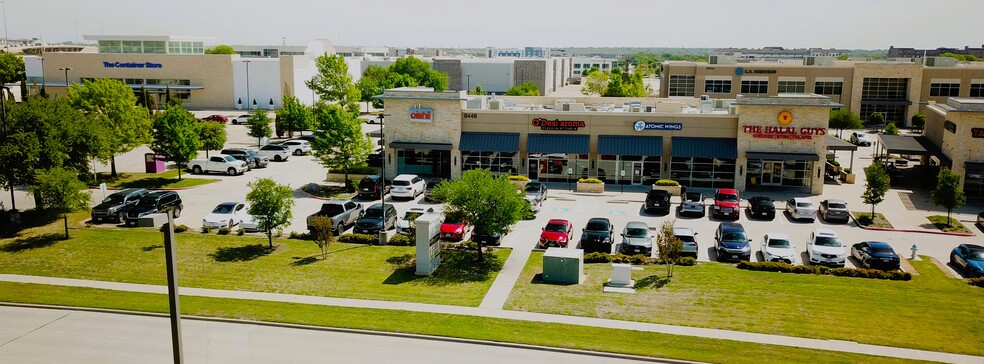 8442 Parkwood Blvd, Plano, TX for lease - Building Photo - Image 3 of 4