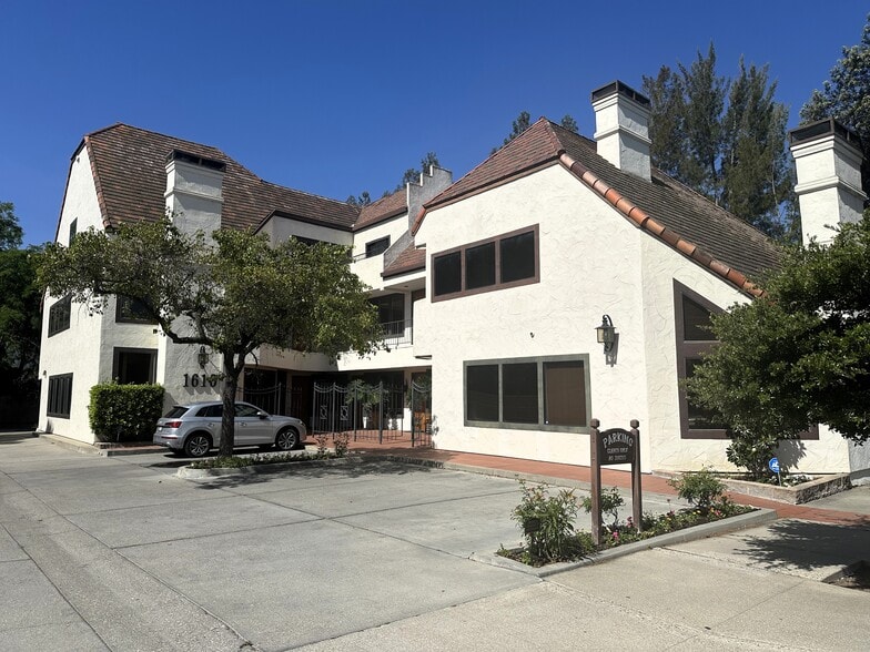 1610 Oak St, Solvang, CA for lease - Building Photo - Image 2 of 25