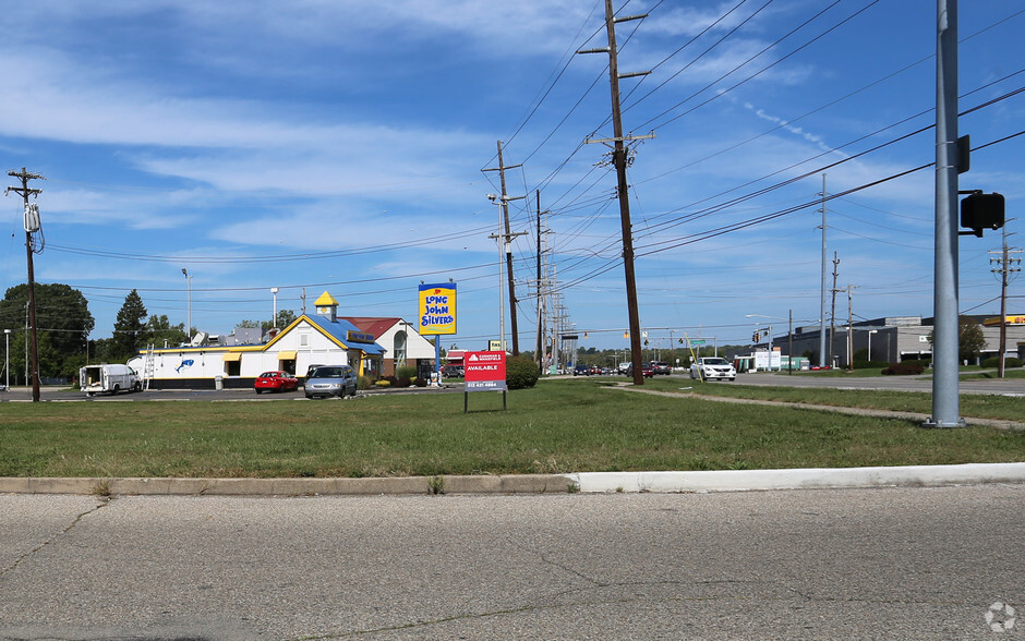 4625 Dixie Hwy, Fairfield, OH for lease - Primary Photo - Image 3 of 3