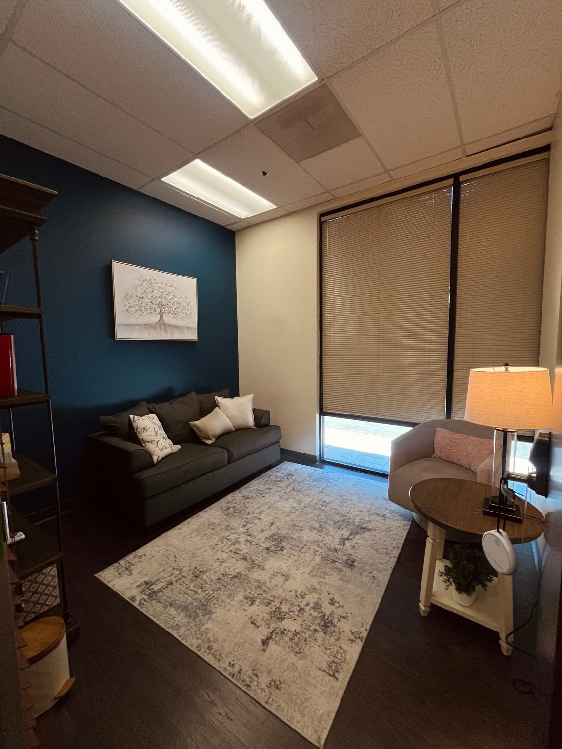 580 N Wilma Ave, Ripon, CA for lease Interior Photo- Image 1 of 2