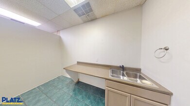 1295 Boardman Canfield Rd, Youngstown, OH for lease Interior Photo- Image 2 of 4