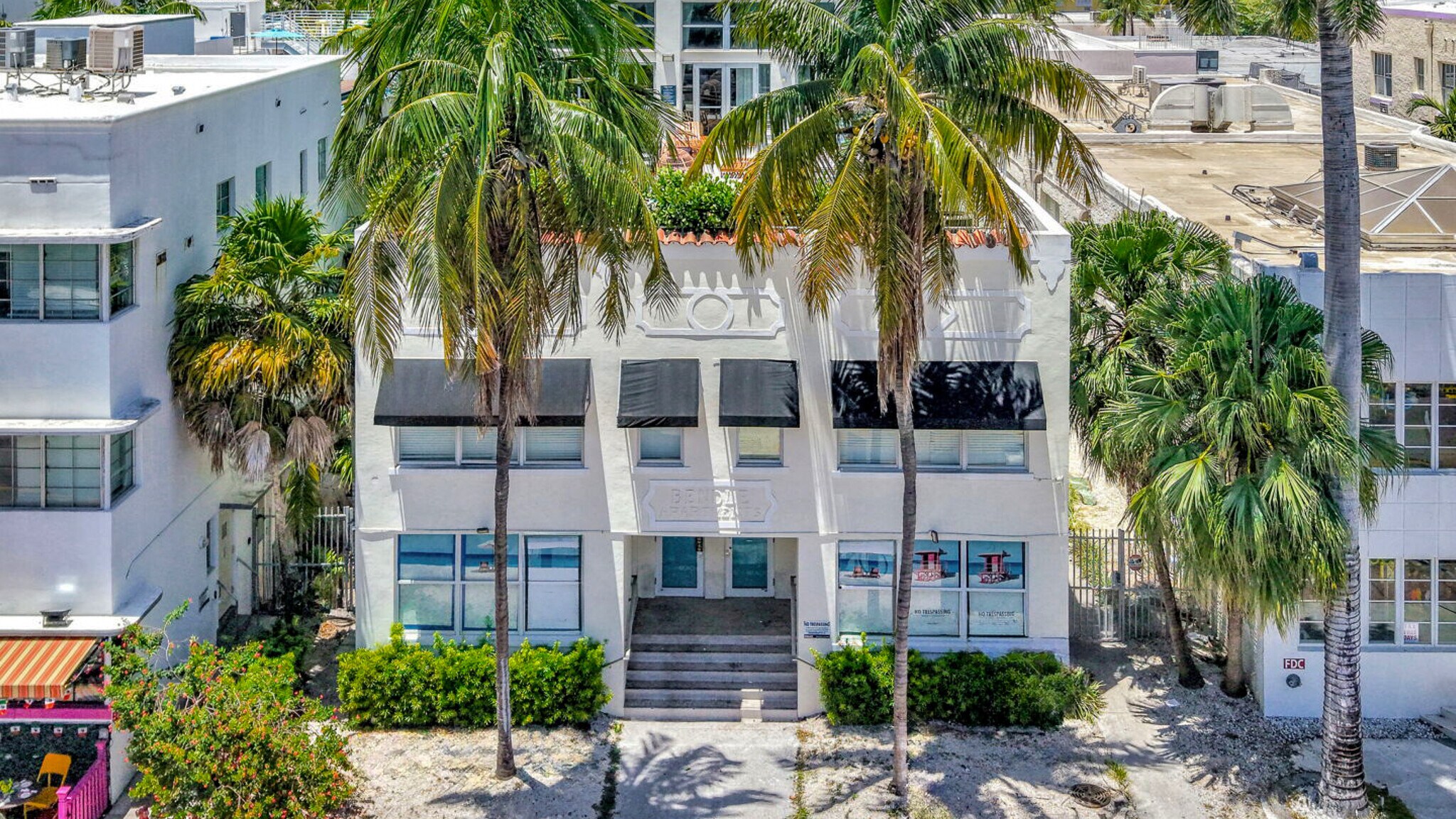 826 Collins Ave, Miami Beach, FL for lease Building Photo- Image 1 of 6
