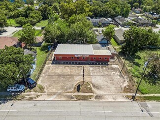 Plus de détails pour 2206 Lockwood Dr, Houston, TX - Commerce de détail à vendre