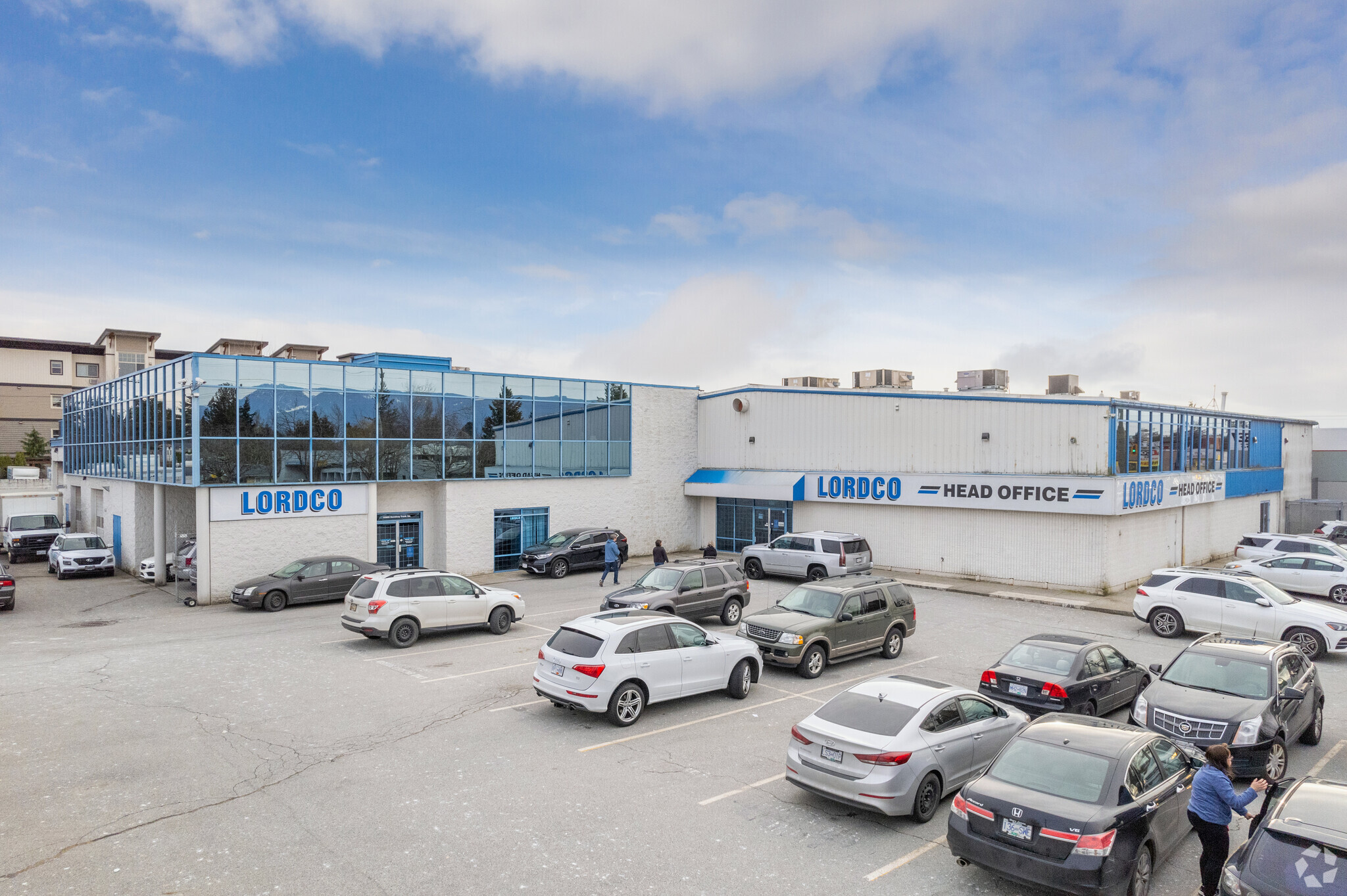 22866 Dewdney Trunk Rd, Maple Ridge, BC for lease Primary Photo- Image 1 of 4