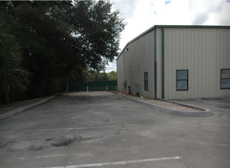 1515 County Road 210 W, Jacksonville, FL à vendre - Photo du bâtiment - Image 2 de 4