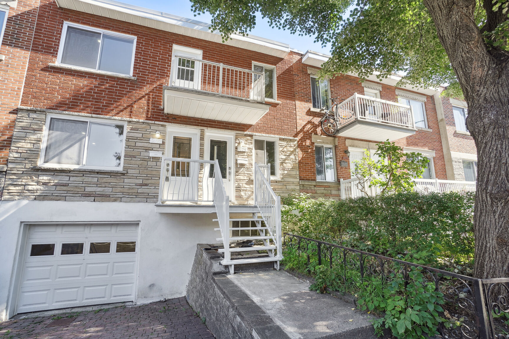 9175 9e Av, Montréal, QC for sale Aerial- Image 1 of 10