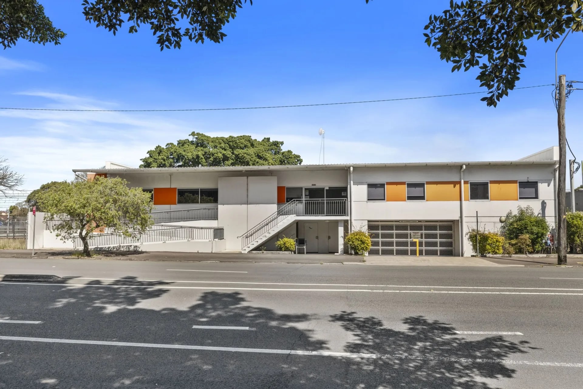 8-12 Maitland Rd, Islington for lease Primary Photo- Image 1 of 20