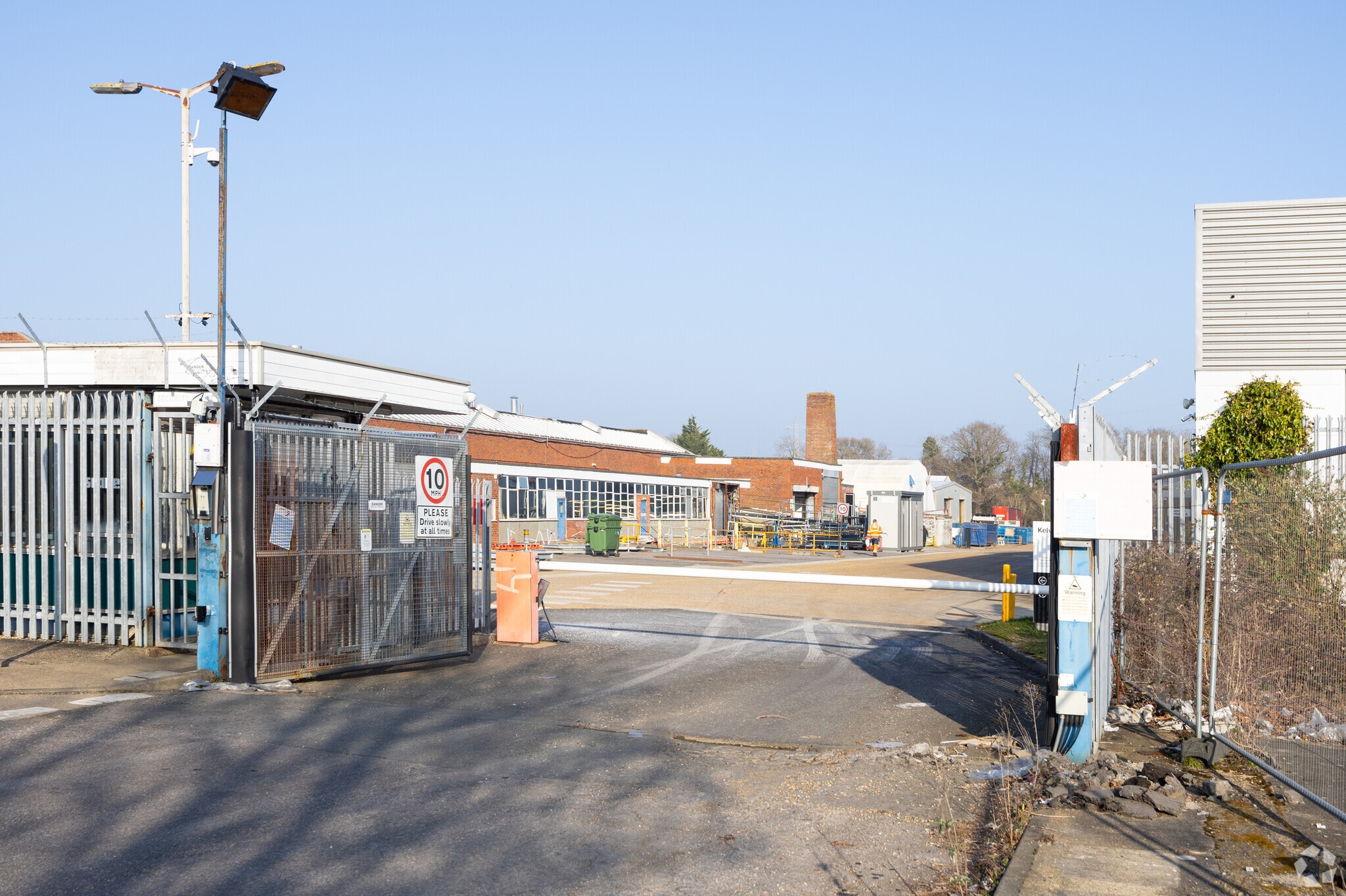 20 Davis Way, Fareham for lease Primary Photo- Image 1 of 16