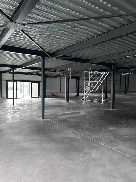Rue De La Fouillouse, Miribel for lease - Building Photo - Image 2 of 11
