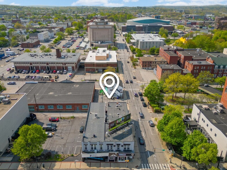 119 Hanover St, Manchester, NH for sale - Building Photo - Image 2 of 15