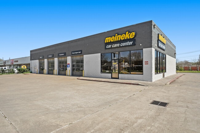 Plus de détails pour 2343 S Kirkwood Rd, Houston, TX - Commerce de détail à vendre