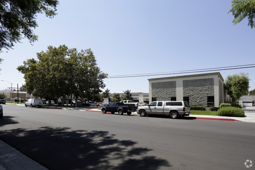515-525 New Jersey St, Redlands, CA for lease - Building Photo - Image 3 of 6