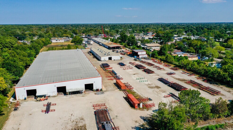 11939 Aldine Westfield Rd, Houston, TX à louer - Photo du bâtiment - Image 3 de 11