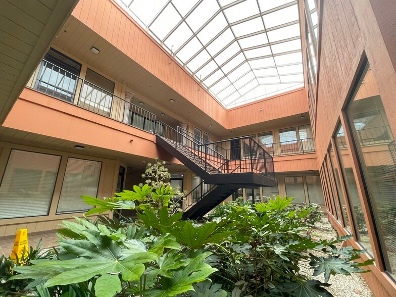 7080 Donlon Way, Dublin, CA for lease - Building Photo - Image 2 of 3