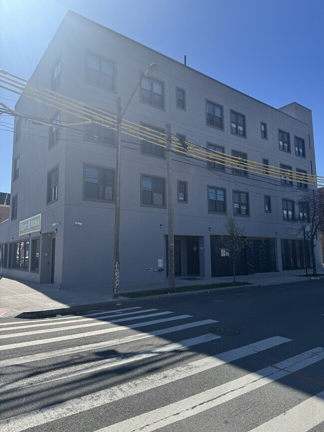 More details for 8623 Flatlands Ave, Brooklyn, NY - Multifamily for Sale