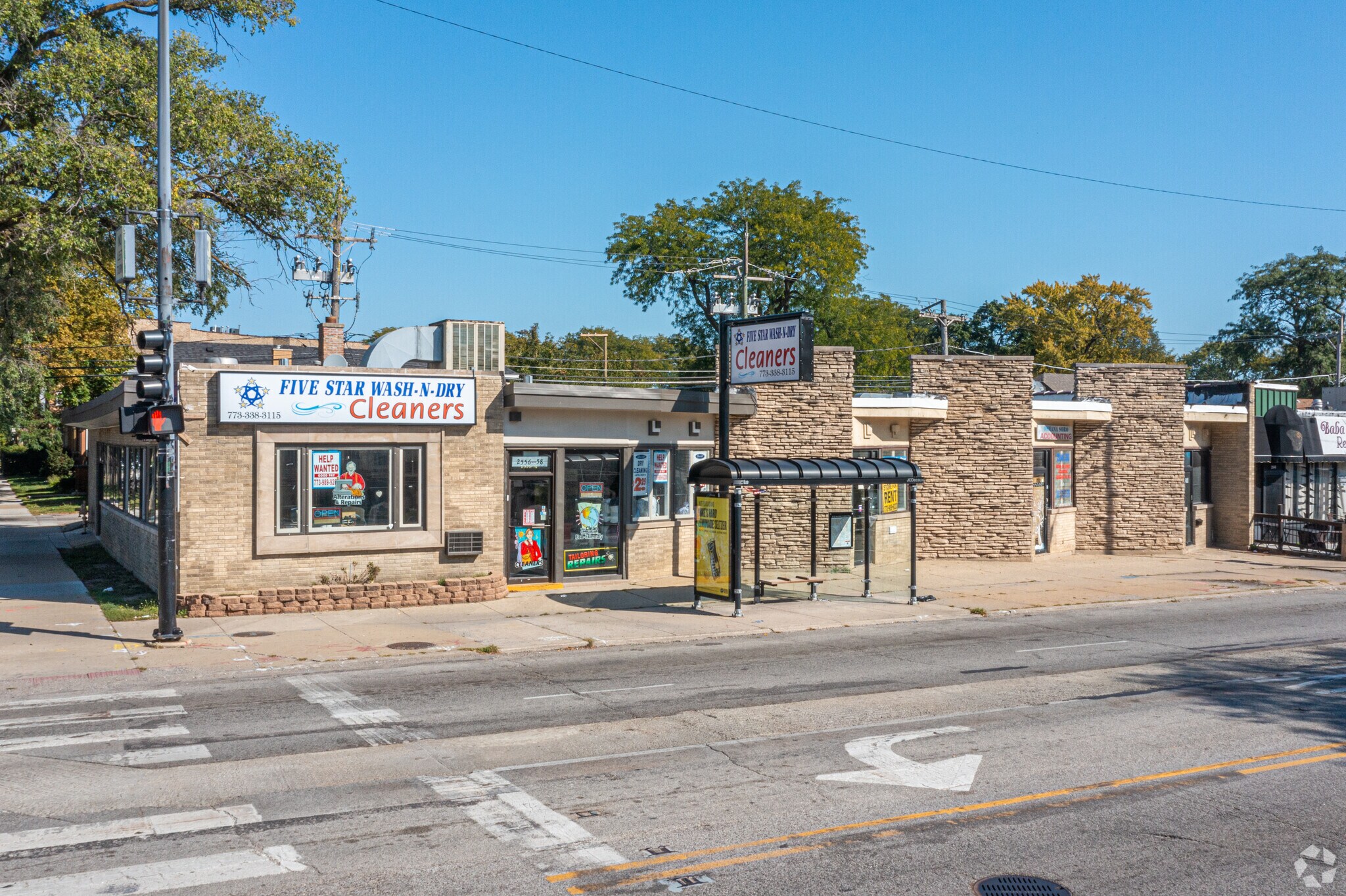 2550-2558 W Peterson Ave, Chicago, IL for lease Primary Photo- Image 1 of 14