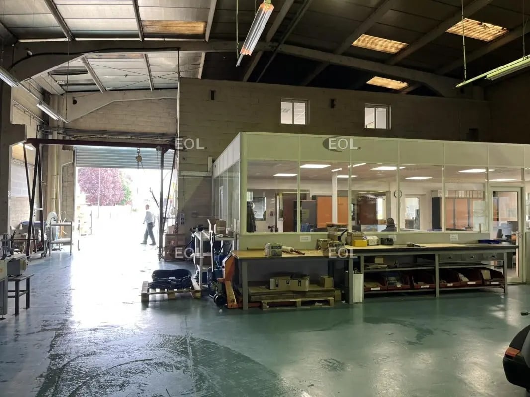 Flex in Argenteuil for lease Interior Photo- Image 1 of 6