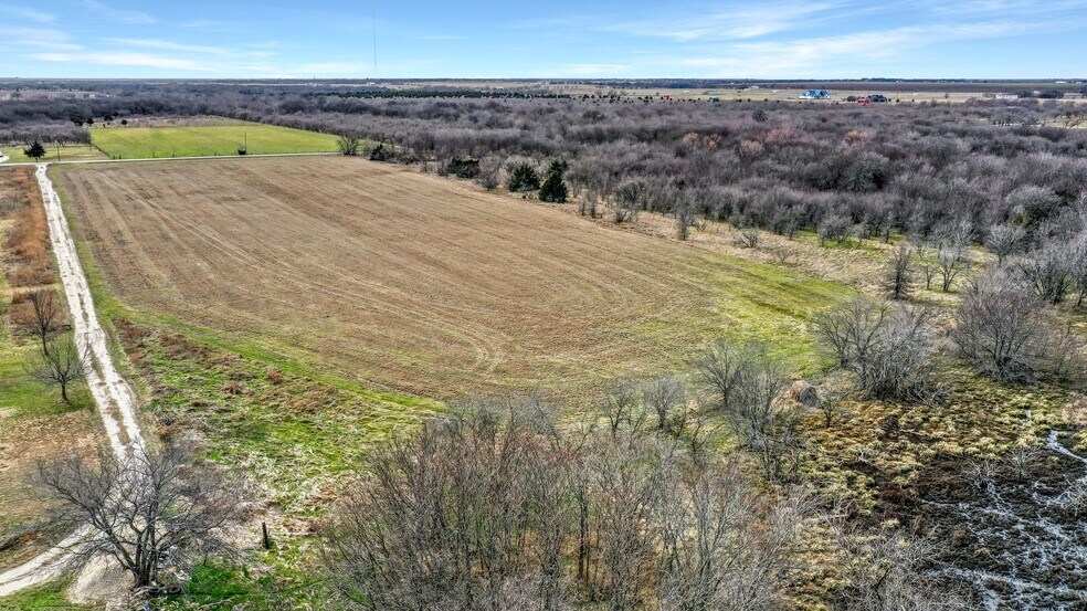 Southmayd Rd, Collinsville, TX à vendre - Photo du bâtiment - Image 1 de 26